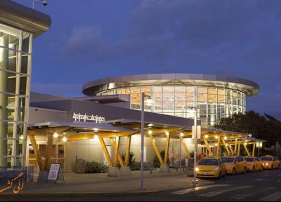 فرودگاه بین المللی ویکتوریا (Victoria International Airport) فرودگاه بین المللی ویکتوریا (Victoria International Airport)